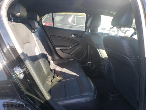 2019 Mercedes-Benz GLA with VIN WDCTG4GB2KU006735, listed as a Copart auction lot 73473114 with 47,415 mi miles and Salvage Title. Bid and sale history available at carsss.com. Image 11.