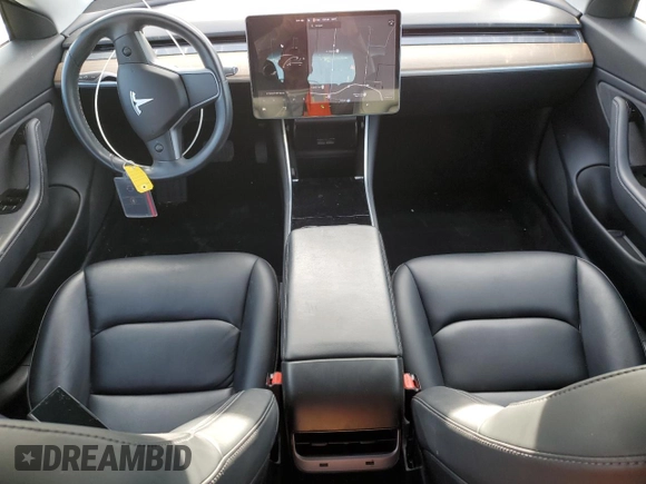 2018 Tesla Model 3 Long Range Battery z VIN 5YJ3E1EB4JF182495, wystawiony jako Copart lot #55627055 z przebiegiem 53 415 mil mil oraz Czysty tytuł • Clean title. Historia ofert i sprzedaży dostępna na DreamBid. Obrazek 8.