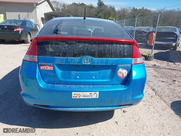 2010 Honda Insight EX with VIN JHMZE2H70AS000266, listed as a IAAI auction lot 41804751 with 236,784 mi miles. Bid and sale history available at carsss.com. Image 16.