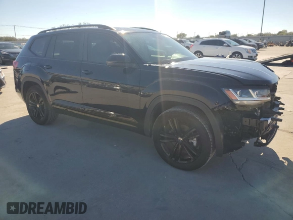 2023 Volkswagen Atlas SEL R-Line Black z VIN 1V2SR2CA1PC534761, wystawiony jako Copart lot #80711404 z przebiegiem 21 802 mil mil oraz Szkoda całkowita • Salvage title. Historia ofert i sprzedaży dostępna na DreamBid. Obrazek 4.
