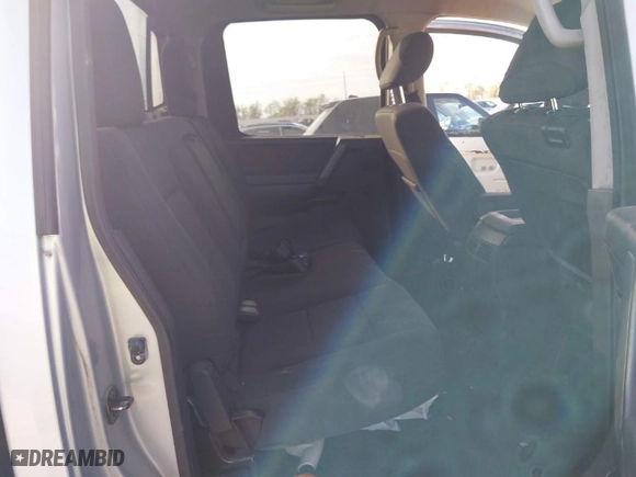 2012 Nissan Titan SV with VIN 1N6BA0ED0CN327021, listed as a IAAI auction lot 40980614 with 181,154 mi miles. Bid and sale history available at carsss.com. Image 8.