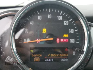 2019 MINI Hardtop 4 Door Cooper with VIN WMWXU1C53K2J02056, listed as a Copart auction lot 76686314 with 44,471 mi miles and Salvage Title. Bid and sale history available at DreamBid. Image 9.