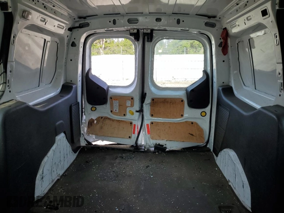 2018 Ford Transit Connect XL z VIN NM0LS7E78J1360244, wystawiony jako Copart lot #56918825 z przebiegiem 168 924 mil mil oraz Szkoda całkowita • Salvage title. Historia ofert i sprzedaży dostępna na DreamBid. Obrazek 10.