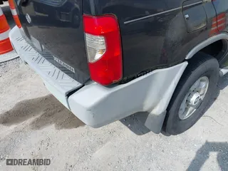 2000 Nissan Xterra XE with VIN 5N1ED28Y9YC604703, listed as a IAAI auction lot 42095801 with 250,603 mi miles. Bid and sale history available at carsss.com. Image 6.