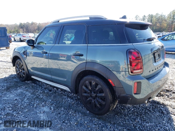 2021 MINI Countryman Cooper S with VIN WMZ53BR06M3M31586, listed as a Copart auction lot 84194484 with 70,141 mi miles and Salvage Title. Bid and sale history available at carsss.com. Image 2.