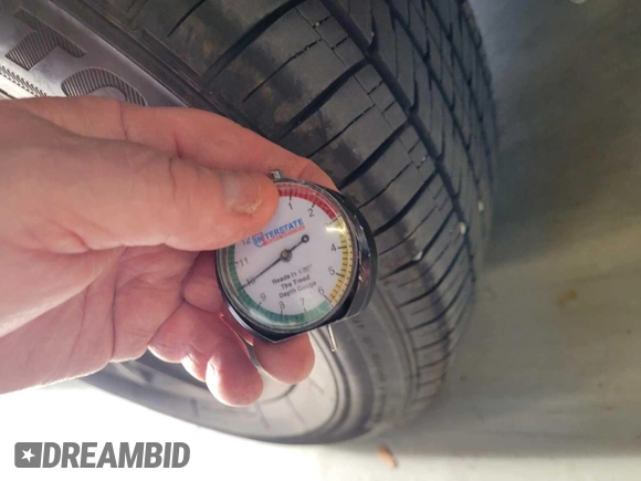 2024 Volkswagen Tiguan SE с VIN 3VV3B7AX0RM097417, выставлен на аукционе IAAI как лот 42850740 с пробегом 27 759 миль миль и . История ставок и продаж доступна на DreamBid. Изображение 8.