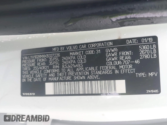 2019 Volvo XC60 R-Design with VIN LYV102RMXKB327226, listed as a IAAI auction lot 41922619 with 46,823 mi miles. Bid and sale history available at carsss.com. Image 9.