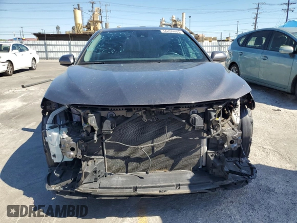 2020 Toyota Camry SE z VIN 4T1G11AK3LU887927, wystawiony jako Copart lot #56430665 z przebiegiem 60 927 mil mil oraz Szkoda całkowita • Salvage title. Historia ofert i sprzedaży dostępna na DreamBid. Obrazek 5.