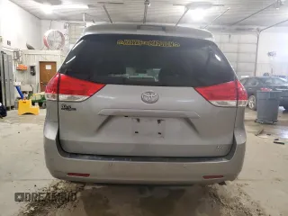 2014 Toyota Sienna Ltd with VIN 5TDDK3DC5ES082586, listed as a Copart auction lot 43142395 with 254,864 mi miles and Salvage Title. Bid and sale history available at carsss.com. Image 6.