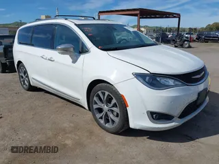 2017 Chrysler Pacifica Limited with VIN 2C4RC1GG6HR659936, listed as a IAAI auction lot 42024887 with 83,705 mi miles and . Bid and sale history available at DreamBid. Image 1.