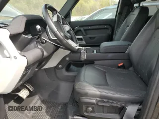 2022 Land Rover Defender S z VIN SALEJ7RX9N2079507, wystawiony jako Copart lot #54755645 z przebiegiem 26 381 mil mil oraz Szkoda całkowita • Salvage title. Historia ofert i sprzedaży dostępna na DreamBid. Obrazek 7.