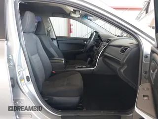 2017 Toyota Camry XLE with VIN 4T1BF1FK7HU713452, listed as a IAAI auction lot 41900223 with 90,192 mi miles. Bid and sale history available at carsss.com. Image 5.