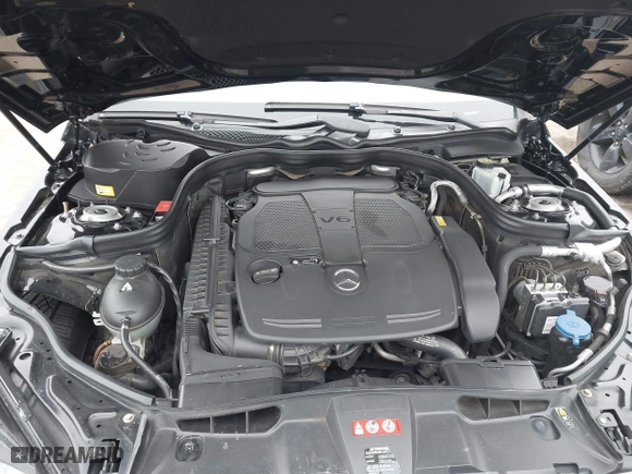 2013 Mercedes-Benz E-Class E 350 Luxury with VIN WDDHF8JB7DA708803, listed as a IAAI auction lot 41559901 with 101,097 mi miles. Bid and sale history available at carsss.com. Image 10.