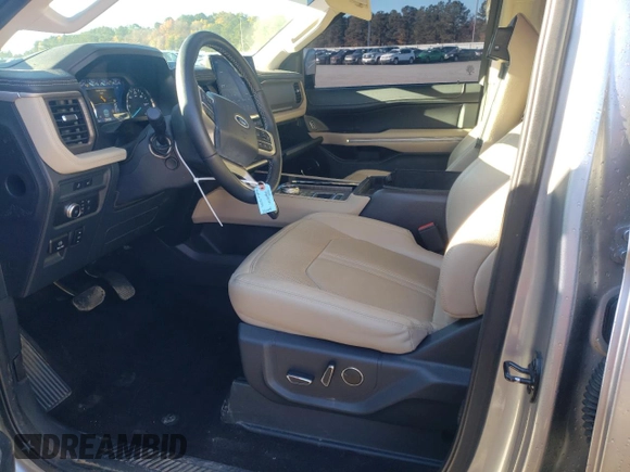 2022 Ford Expedition Limited with VIN 1FMJU1KT5NEA32485, listed as a Copart auction lot 84036104 with 47,692 mi miles and Salvage Title. Bid and sale history available at carsss.com. Image 7.