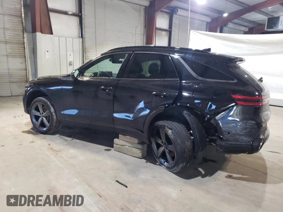 2024 Genesis GV70 2.5T z VIN 5NMMADTB8RH005981, wystawiony jako Copart lot #49801995 z przebiegiem 7 497 mil mil oraz Szkoda całkowita • Salvage title. Historia ofert i sprzedaży dostępna na DreamBid. Obrazek 2.