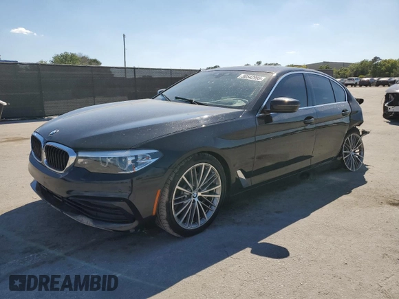 2019 BMW 5 Series 530i с VIN WBAJA5C58KWW40976, выставлен на аукционе Copart как лот 50542995 с пробегом 81 707 миль миль и Списание • Salvage title. История ставок и продаж доступна на DreamBid. Изображение 1.