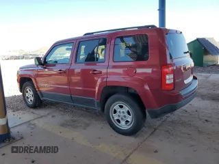 2013 Jeep Patriot Sport z VIN 1C4NJRBB8DD271392, wystawiony jako Copart lot #53520255 z przebiegiem 147 327 mil mil oraz Czysty tytuł • Clean title. Historia ofert i sprzedaży dostępna na DreamBid. Obrazek 2.