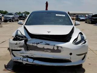 2023 Tesla Model 3 z VIN 5YJ3E1EA3PF405917, wystawiony jako Copart lot #56875645 z przebiegiem 40 874 mil mil oraz Szkoda całkowita • Salvage title. Historia ofert i sprzedaży dostępna na DreamBid. Obrazek 5.
