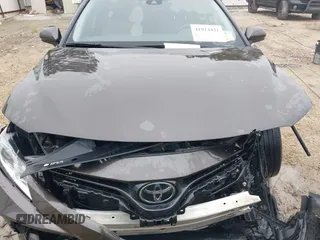 2020 Toyota Camry LE with VIN 4T1C11AK1LU320677, listed as a IAAI auction lot 41914421 with 94,291 mi miles. Bid and sale history available at carsss.com. Image 10.
