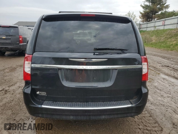2015 Chrysler Town & Country Touring-L with VIN 2C4RC1CG3FR525565, listed as a Copart auction lot 54911505 with 148,047 mi miles and Clean Title. Bid and sale history available at carsss.com. Image 6.