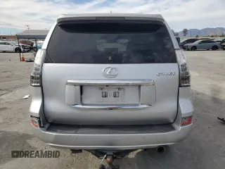 2014 Lexus GX 460 Luxury z VIN JTJJM7FX4E5066838, wystawiony jako Copart lot #47304235 z przebiegiem 171 839 mil mil oraz Szkody całkowita. Historia ofert i sprzedaży dostępna na DreamBid. Obrazek 6.