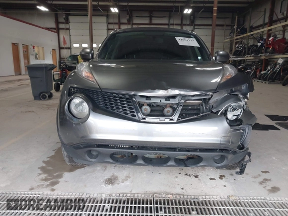 2011 Nissan Juke SL with VIN JN8AF5MV1BT028708, listed as a IAAI auction lot 42001833 with 167,580 mi miles. Bid and sale history available at carsss.com. Image 13.