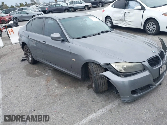 2011 BMW 3 Series 328i with VIN WBAPH5C56BF093695, listed as a IAAI auction lot 42061882 with 182,467 mi miles and . Bid and sale history available at carsss.com. Image 1.
