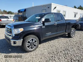 2016 Toyota Tundra SR z VIN 5TFUY5F10GX579502, wystawiony jako Copart lot #54075555 z przebiegiem 107 259 mil mil oraz Szkoda całkowita • Salvage title. Historia ofert i sprzedaży dostępna na DreamBid. Obrazek 1.