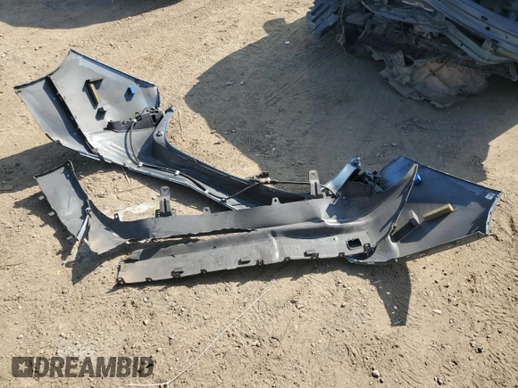2016 Toyota Prius Two z VIN JTDKBRFU2G3003198, wystawiony jako Copart lot #55325305 z przebiegiem 194 779 mil mil oraz Szkoda całkowita • Salvage title. Historia ofert i sprzedaży dostępna na DreamBid. Obrazek 13.