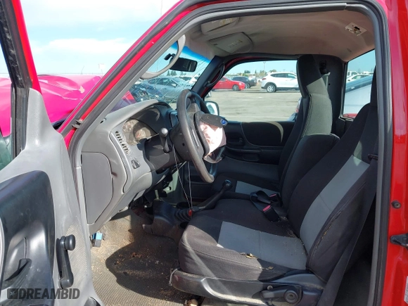 2004 Ford Ranger XL with VIN 1FTYR10D54PB40947, listed as a IAAI auction lot 41976657 with 65,673 mi miles. Bid and sale history available at carsss.com. Image 5.