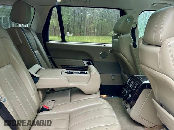 2015 Land Rover Range Rover Supercharged with VIN SALGS3TF5FA226038, listed as a Copart auction lot 58631935 with 125,000 mi miles and Clean title. Bid and sale history available at DreamBid. Image 6.