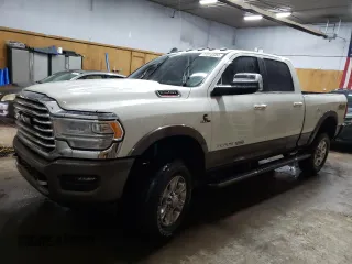 2022 Ram 2500 Longhorn z VIN 3C6UR5GL8NG165499, wystawiony jako Copart lot #77813584 z przebiegiem 49 443 mil mil oraz Szkoda całkowita • Salvage title. Historia ofert i sprzedaży dostępna na DreamBid. Obrazek 1.