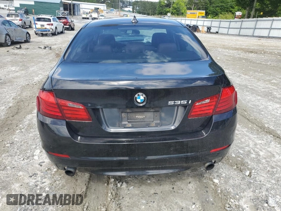2012 BMW 5 Series 535i xDrive z VIN WBAFU7C52CDU64819, wystawiony jako Copart lot #52544605 z przebiegiem 171 974 mil mil oraz Szkoda całkowita • Salvage title. Historia ofert i sprzedaży dostępna na DreamBid. Obrazek 6.