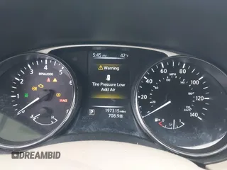 2014 Nissan Rogue SV with VIN 5N1AT2MV4EC750368, listed as a IAAI auction lot 41555157 with 197,315 mi miles. Bid and sale history available at carsss.com. Image 16.