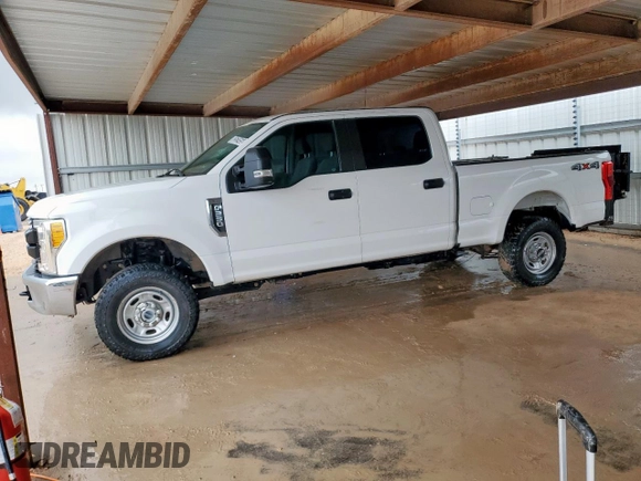 2017 Ford F-250 Lariat z VIN 1FT7W2B6XHEE08322, wystawiony jako Copart lot #62522455 z przebiegiem 175 010 mil mil oraz Czysty tytuł • Clean title. Historia ofert i sprzedaży dostępna na DreamBid. Obrazek 1.