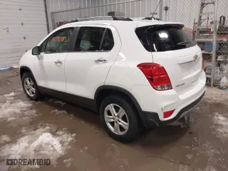 2019 Chevrolet Trax LT with VIN KL7CJPSB4KB904973, listed as a IAAI auction lot 41543482 with 73,897 mi miles. Bid and sale history available at carsss.com. Image 3.