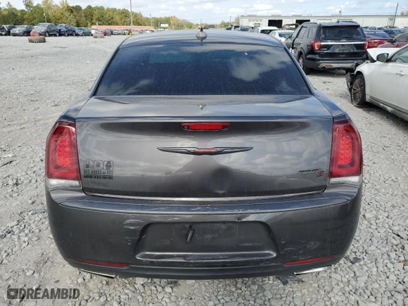 2021 Chrysler 300 with VIN 2C3CCABG7MH537300, listed as a Copart auction lot 77648624 with 186,275 mi miles and Salvage Title. Bid and sale history available at carsss.com. Image 6.