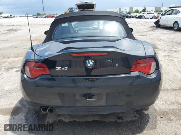 2008 BMW Z4 3.0si with VIN 4USBU53528LX85630, listed as a Copart auction lot 61742225 with 187,180 mi miles and Salvage title. Bid and sale history available at DreamBid. Image 6.