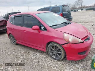 2007 Honda Fit Sport with VIN JHMGD38677S021695, listed as a IAAI auction lot 41552042 with 272,493 mi miles. Bid and sale history available at carsss.com. Image 1.