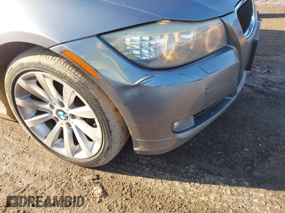 2011 BMW 3 Series 328i xDrive with VIN WBAPK5G57BNN30833, listed as a IAAI auction lot 42632292 with 157,153 mi miles and . Bid and sale history available at DreamBid. Image 12.