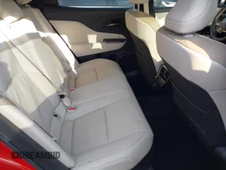 2024 Toyota Crown XLE с VIN JTDAAAAF1R3029397, выставлен на аукционе IAAI как лот 42269436 с пробегом Не указан миль и . История ставок и продаж доступна на DreamBid. Изображение 8.
