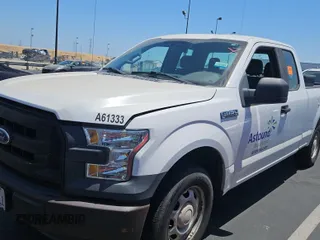 2015 Ford F-150 XL with VIN 1FTEX1C82FFA61333, listed as a IAAI auction lot 42670237 with 237,911 mi miles and . Bid and sale history available at DreamBid. Image 1.