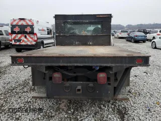 1999 Ford Super Duty F-250 XL with VIN 1FTNF20L1XEC34865, listed as a Copart auction lot 44930965 with 493,500 mi miles and Salvage Title. Bid and sale history available at carsss.com. Image 6.