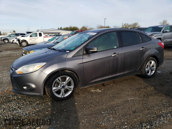 2014 Ford Focus SE with VIN 1FADP3F24EL312227, listed as a Copart auction lot 49362155 with 195,440 mi miles and Clean Title. Bid and sale history available at carsss.com. Image 1.