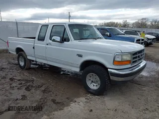 1995 Ford F-150 with VIN 1FTEX14N8SKB20438, listed as a IAAI auction lot 42048210 with 151,107 mi miles. Bid and sale history available at carsss.com. Image 1.