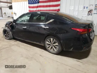 2019 Nissan Altima SL with VIN 1N4BL4EV4KC180134, listed as a Copart auction lot 53438605 with 117,296 mi miles and Clean title. Bid and sale history available at DreamBid. Image 2.