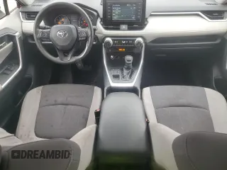 2019 Toyota RAV4 XLE with VIN JTMP1RFV5KD502131, listed as a Copart auction lot 44946185 with 90,674 mi miles and Salvage Title. Bid and sale history available at carsss.com. Image 8.