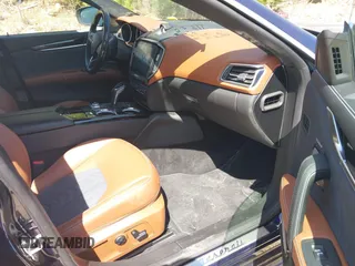 2019 Maserati Ghibli S Q4 GranLusso z VIN ZAM57YTLXK1338200, wystawiony jako IAAI lot #41875692 z przebiegiem 31 254 mil mil oraz . Historia ofert i sprzedaży dostępna na DreamBid. Obrazek 5.