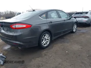 2016 Ford Fusion SE with VIN 3FA6P0H79GR359113, listed as a IAAI auction lot 41661008 with 162,048 mi miles. Bid and sale history available at carsss.com. Image 4.