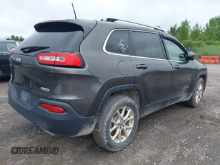 2016 Jeep Cherokee Latitude with VIN 1C4PJMCS3GW368342, listed as a IAAI auction lot 42693091 with 139,302 mi miles and . Bid and sale history available at DreamBid. Image 4.